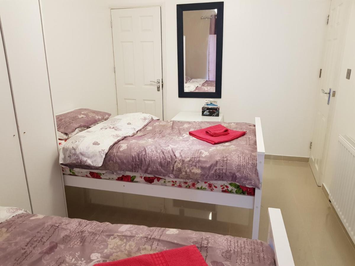 Alhambra Suite Ipswich Dış mekan fotoğraf